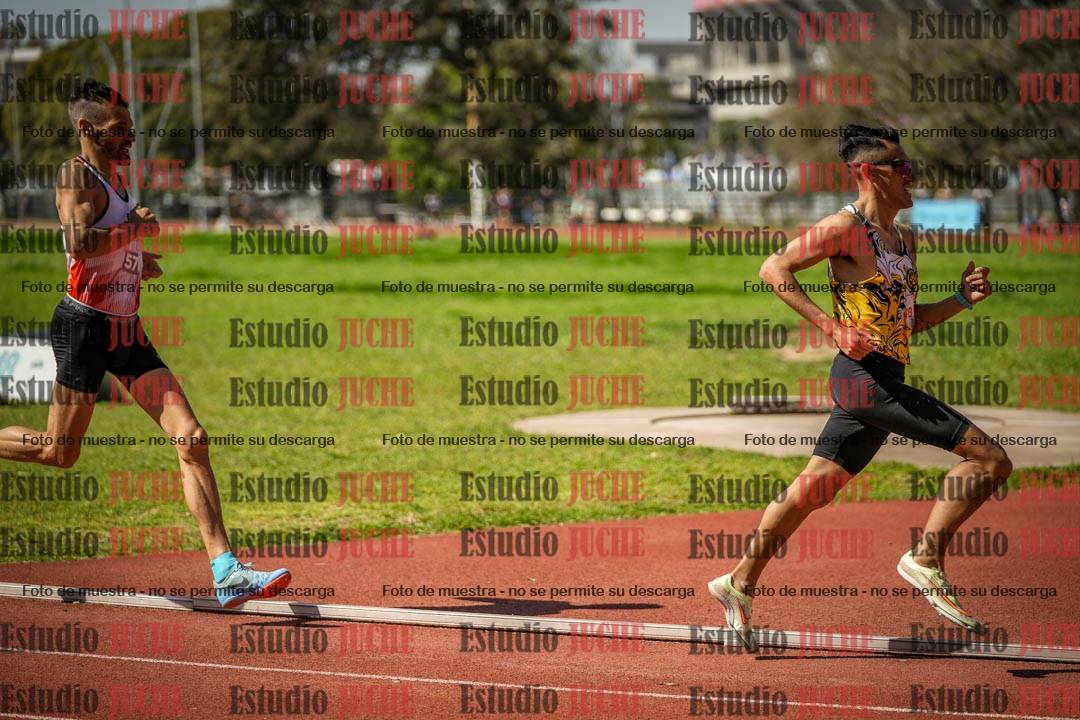 Fotos de los 1500 m llanos de varones