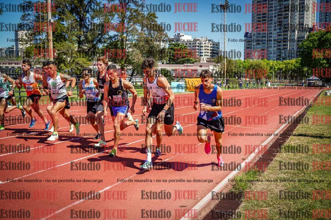 Fotos de los 3000 m con obstáculos de varones