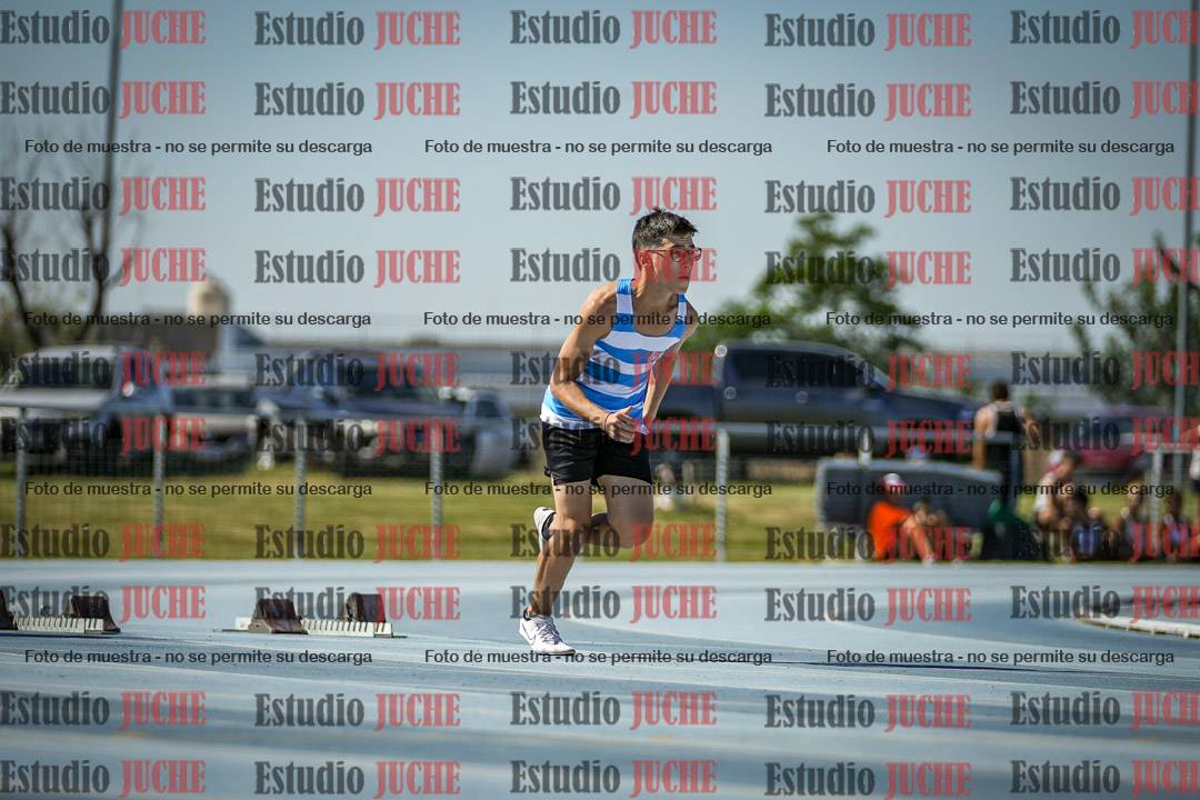 Fotos de los 100 m llanos de varones