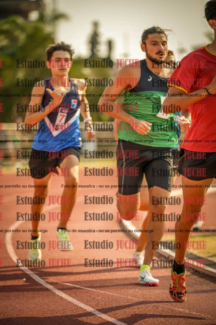 Fotos de los 1500 m llanos de varones