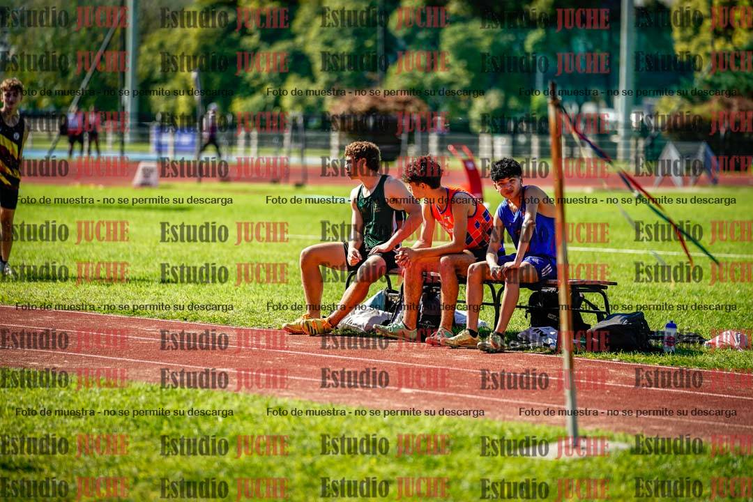 Fotos de algunos podios y extras