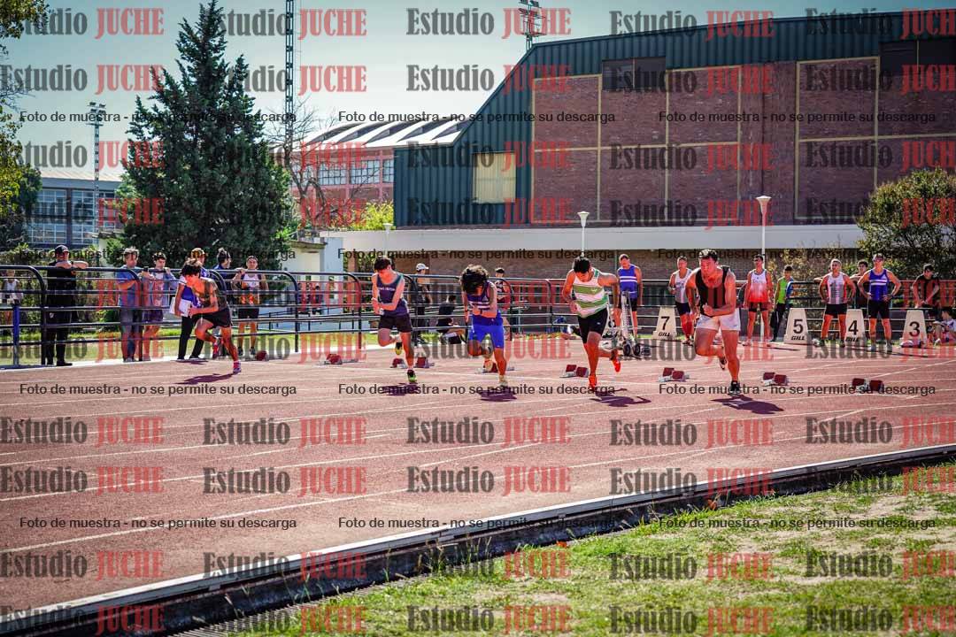 Fotos de los 100 m llanos de varones