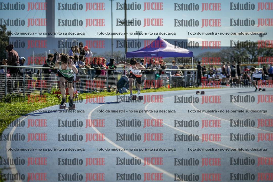 Fotos de los 400 m llanos de varones