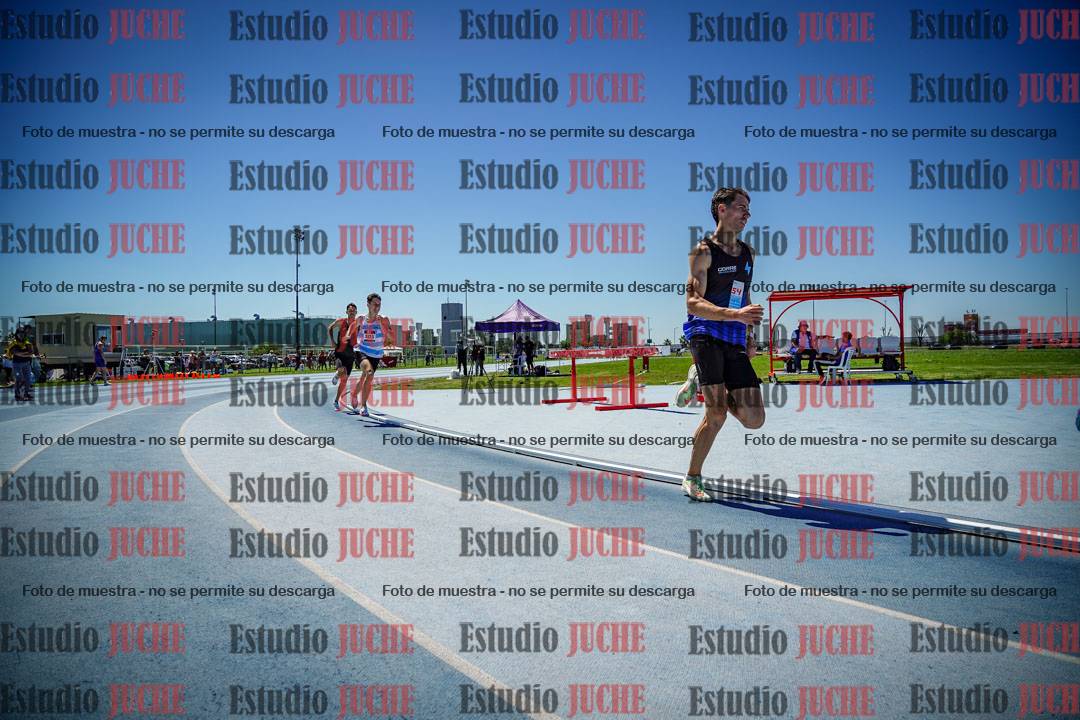 Fotos de los 800 m llanos de varones