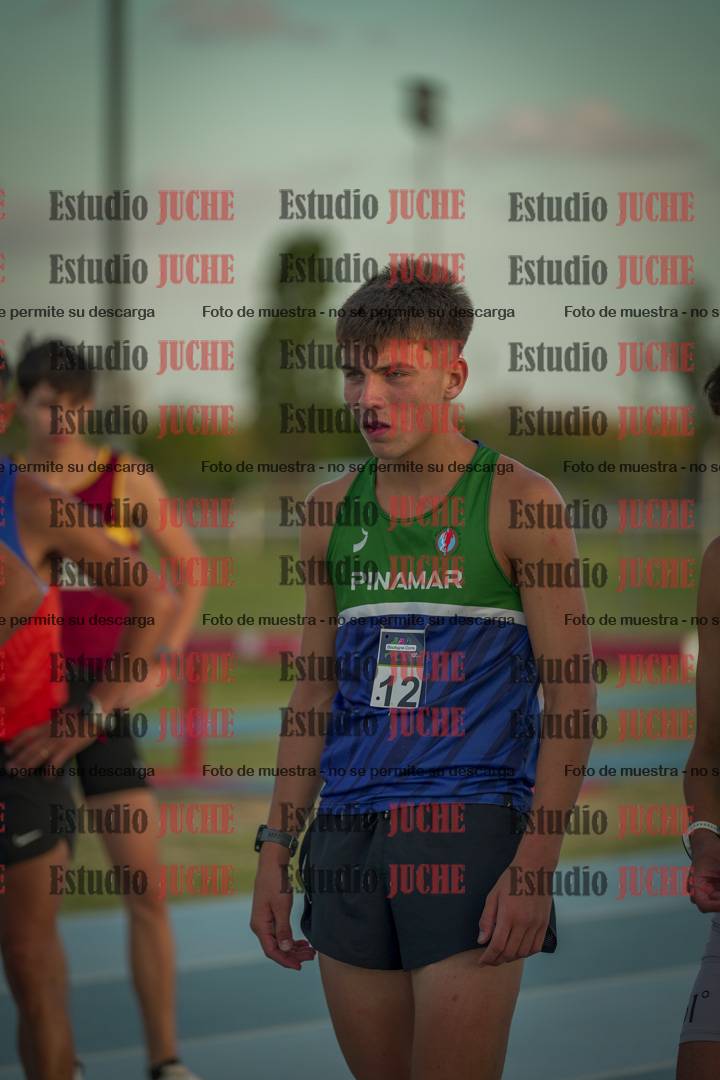 Fotos de los 3000 m llanos de varones