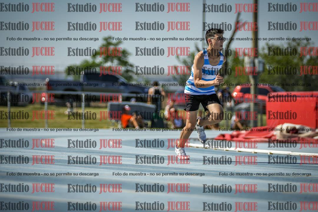 Fotos de los 100 m llanos de varones
