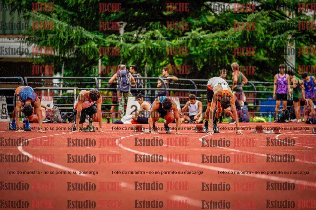 Fotos de los 100 m llanos de varones