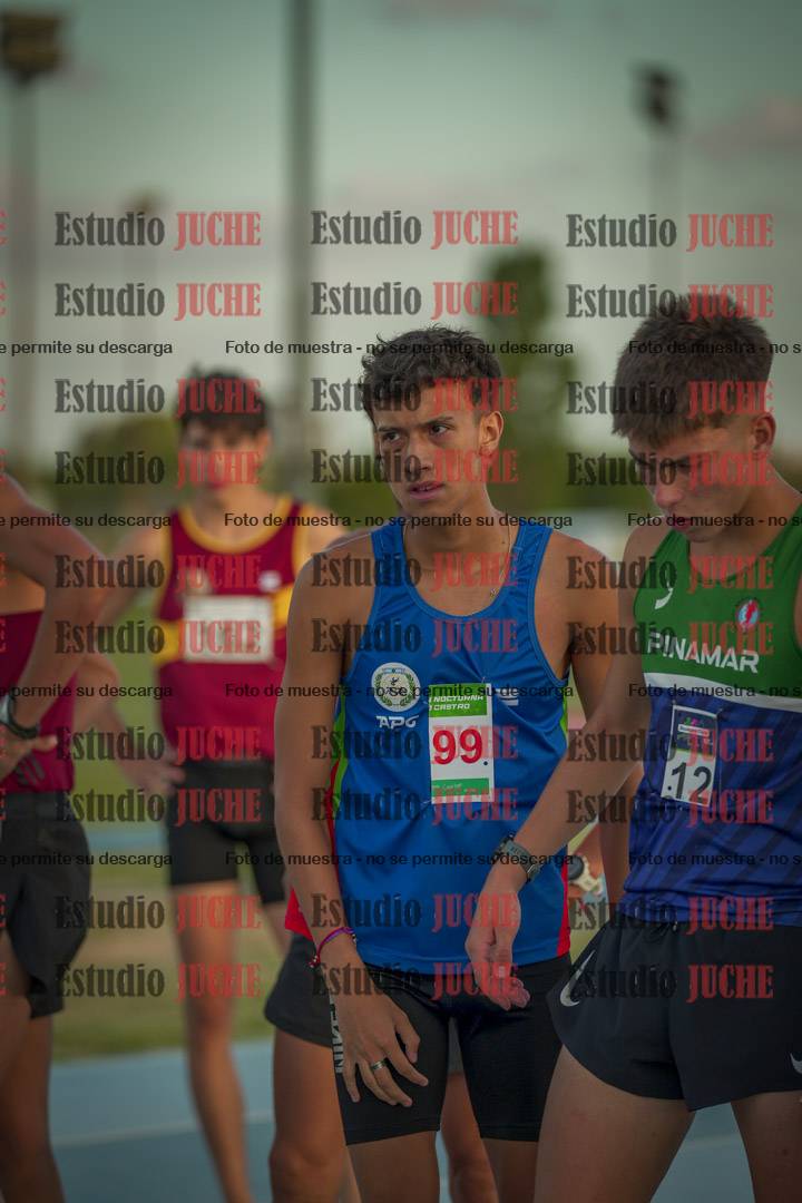 Fotos de los 3000 m llanos de varones