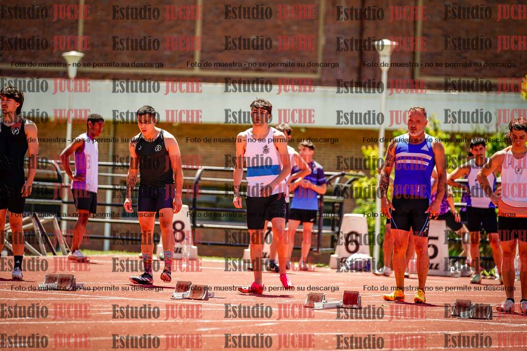 Fotos de los 100 m llanos de varones
