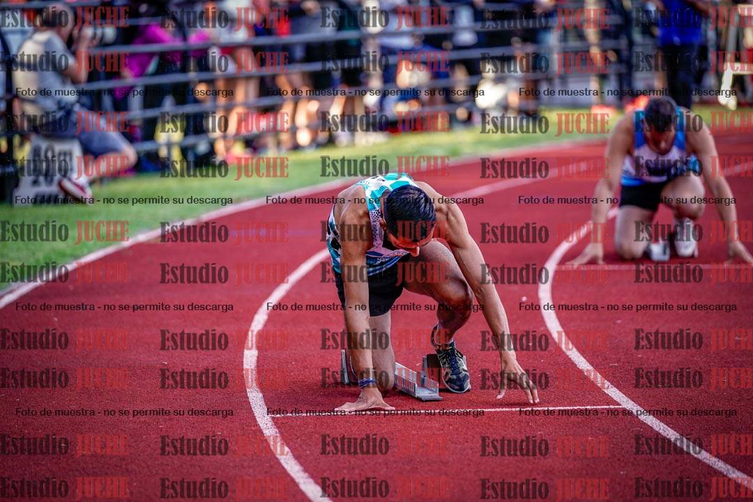 Fotos de los 400 m llanos de varones