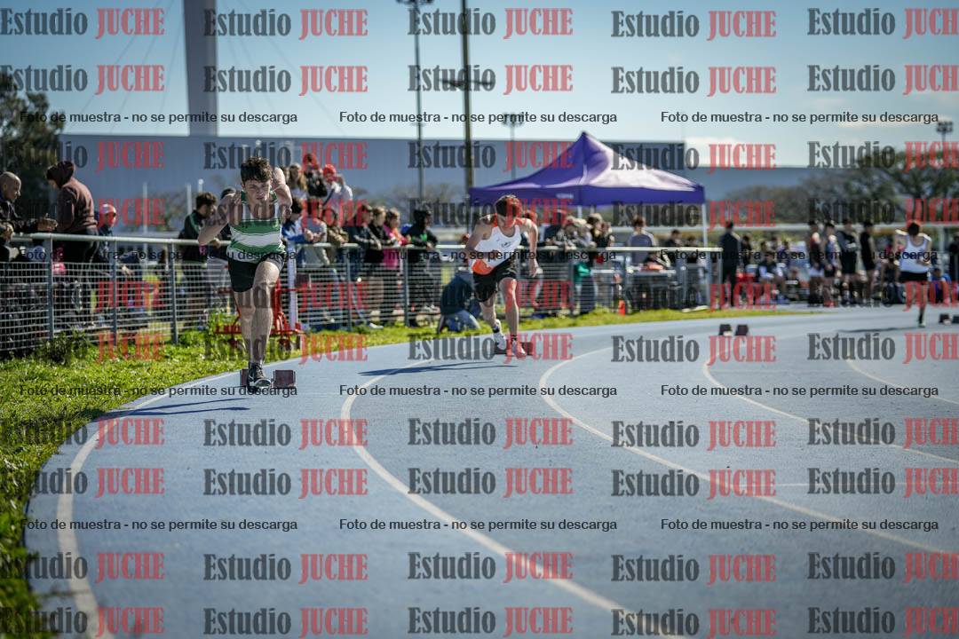Fotos de los 400 m llanos de varones