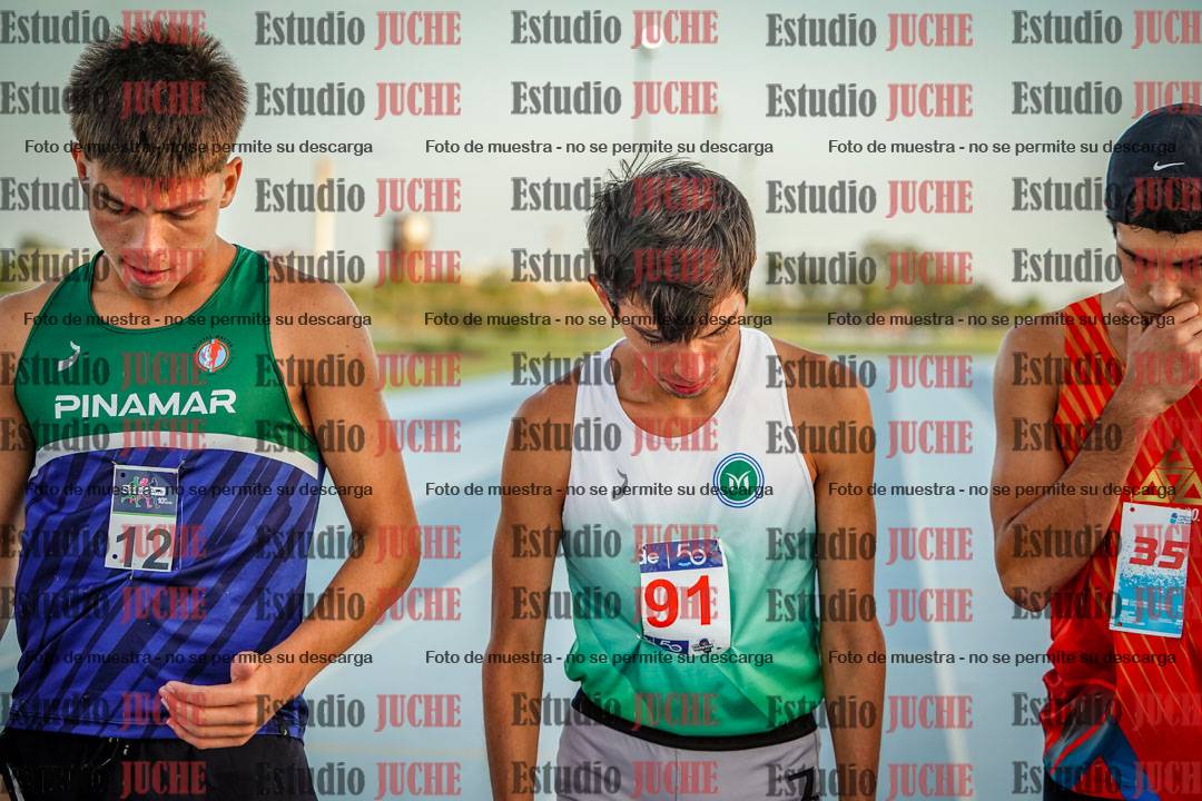 Fotos de los 3000 m llanos de varones
