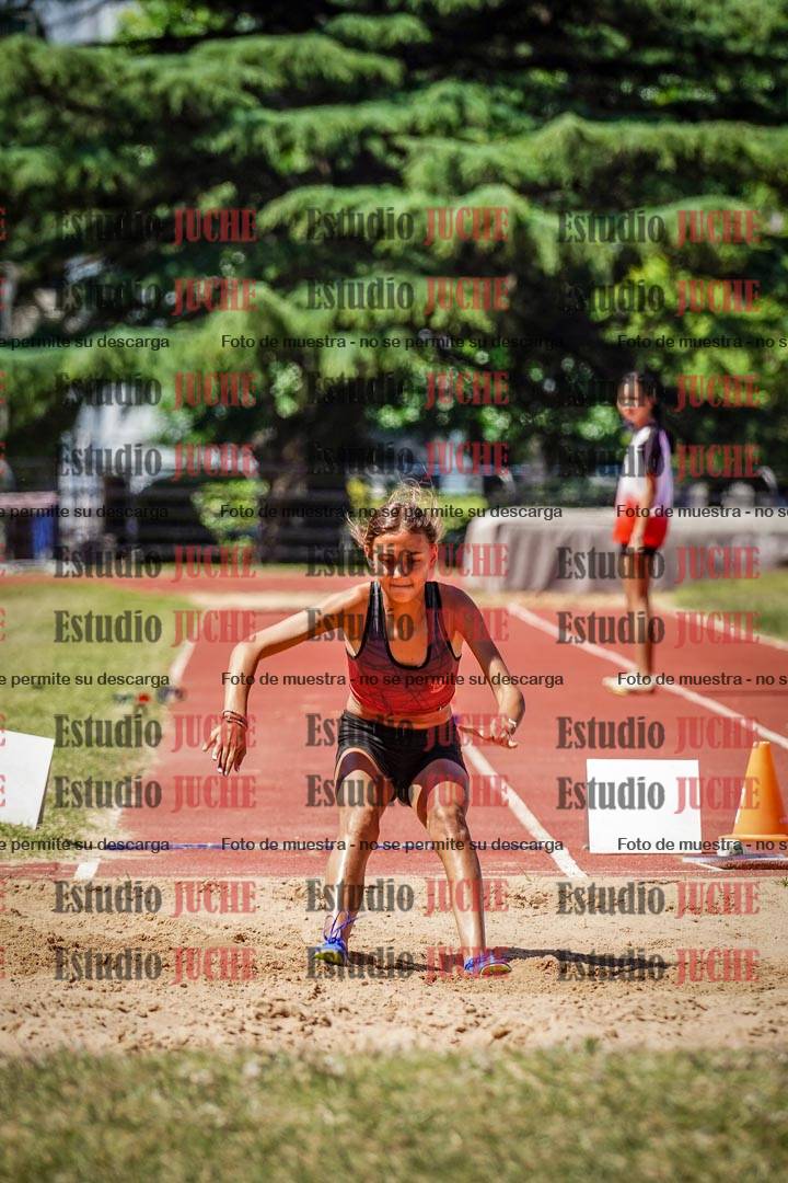 Fotos del salto en largo de mujeres - U14
