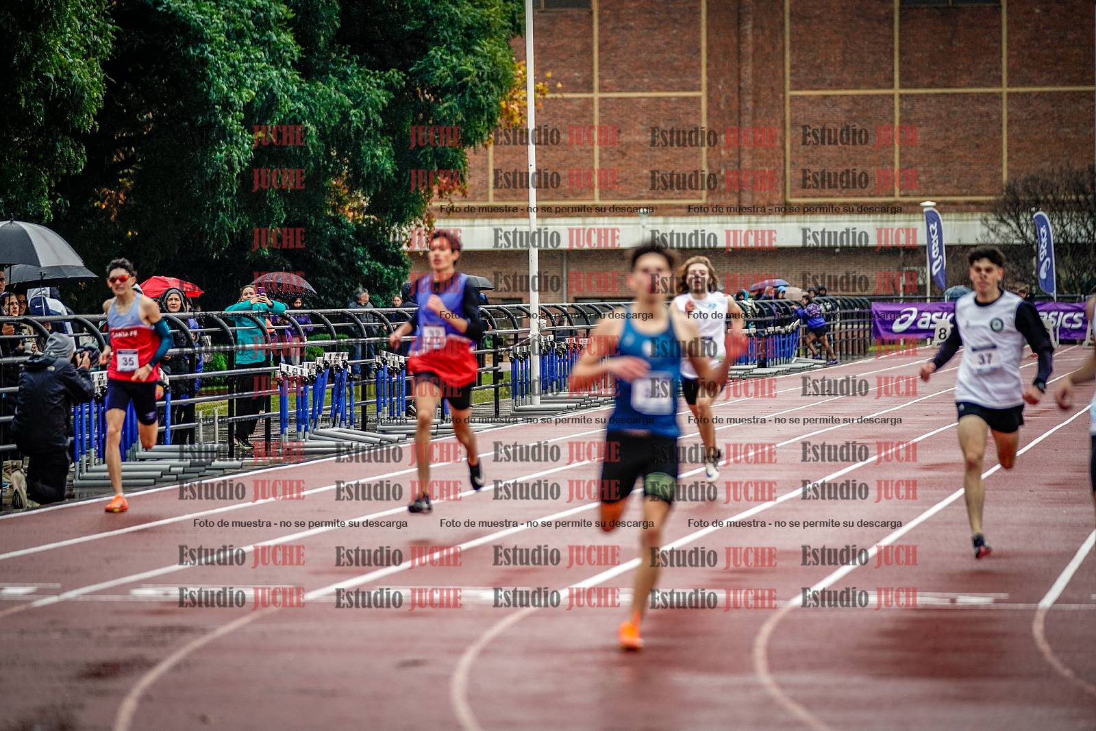 Fotos de los 400 m de varones