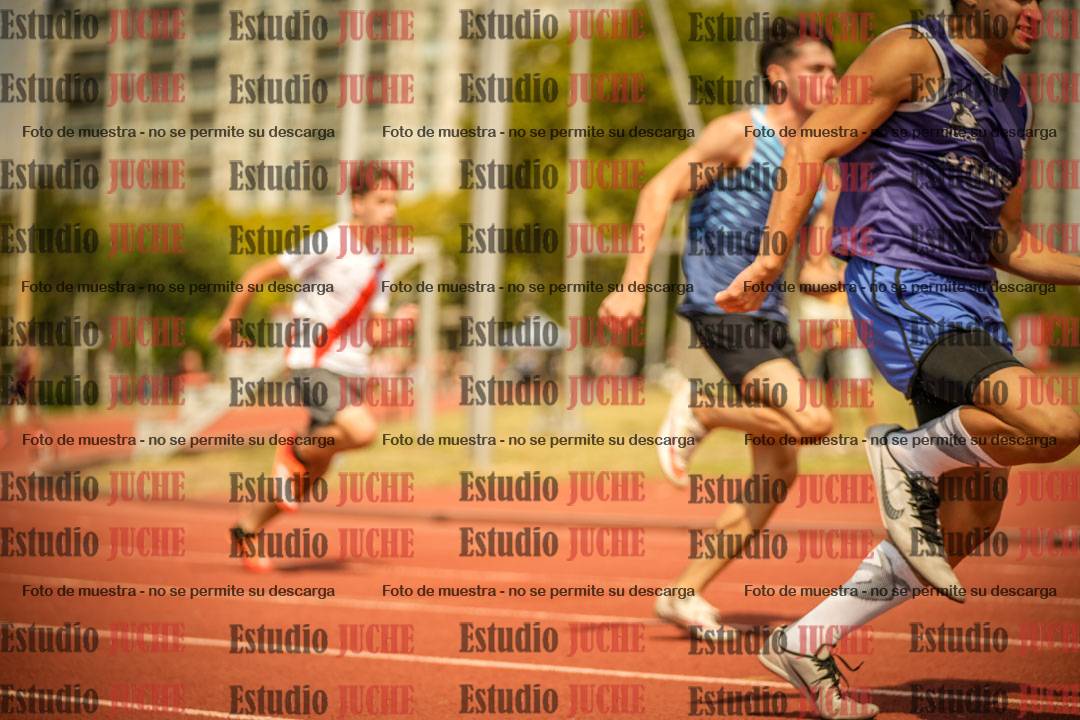 Fotos de los 200 m llanos de varones