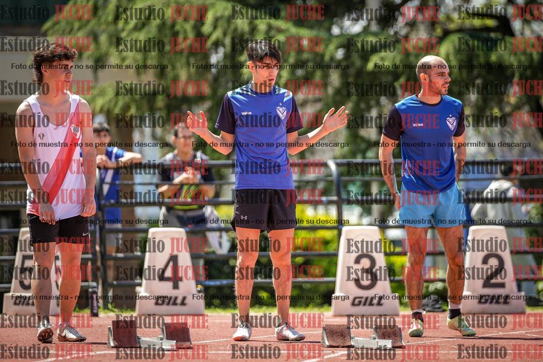 Fotos de los 100 m llanos de varones