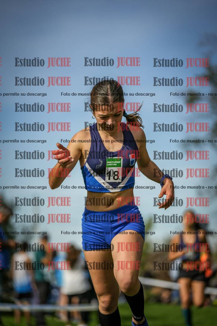 Fotos de la llegada del cross de 2000 m