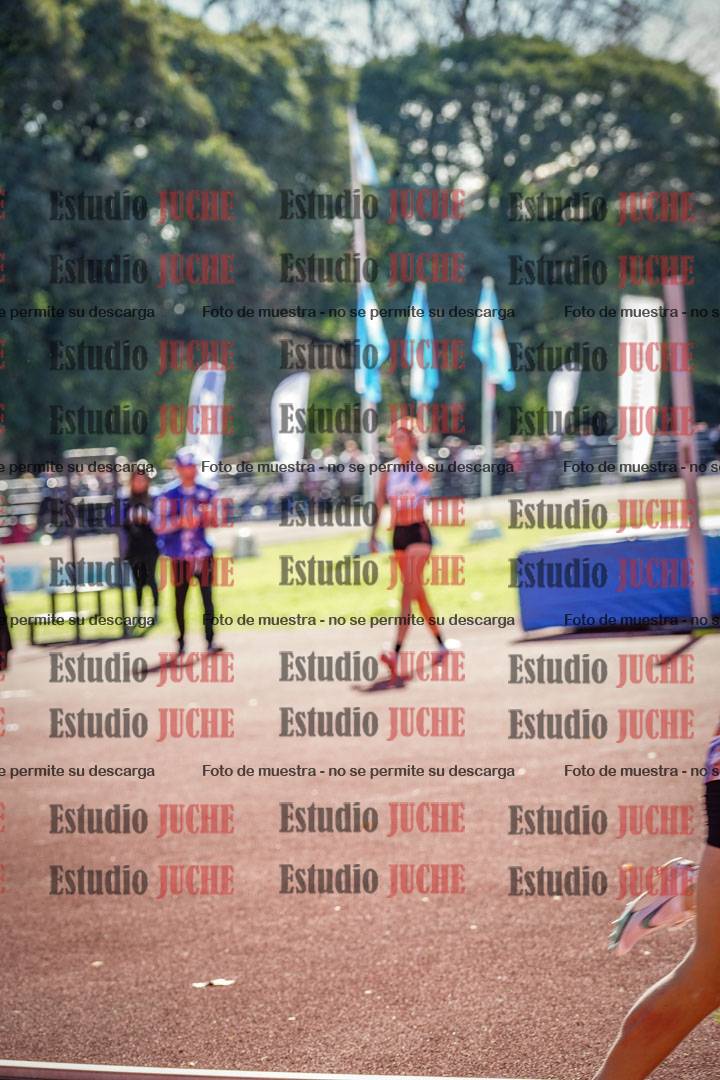 Fotos de los 800 m llanos de varones