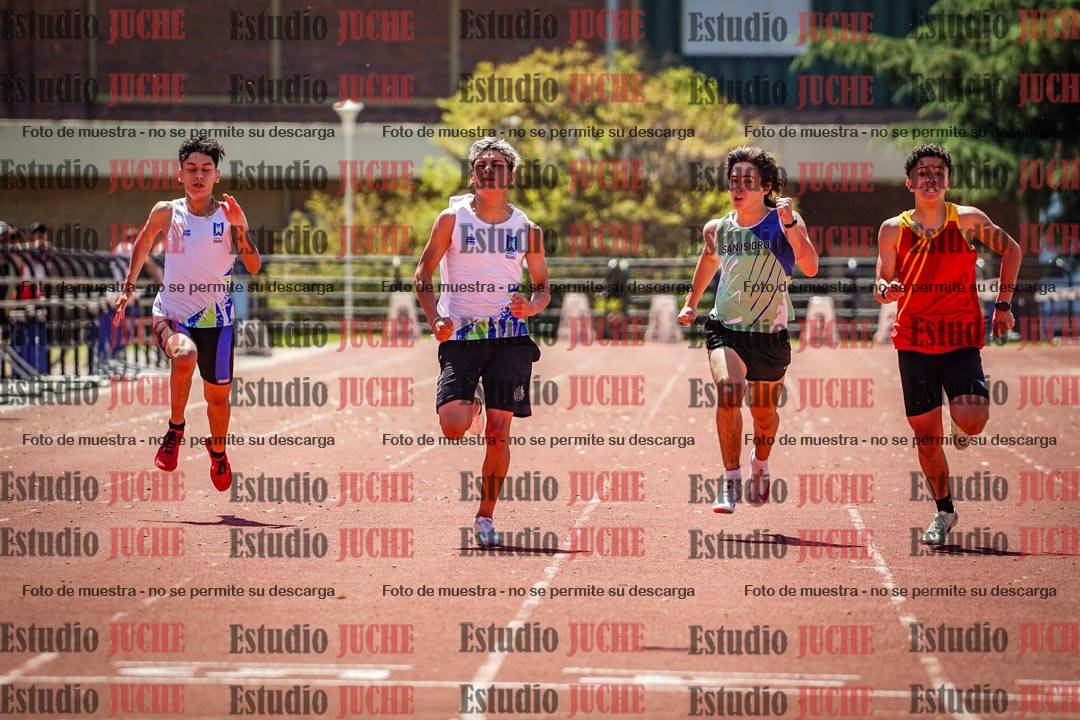 Fotos de los 200 m llanos de varones