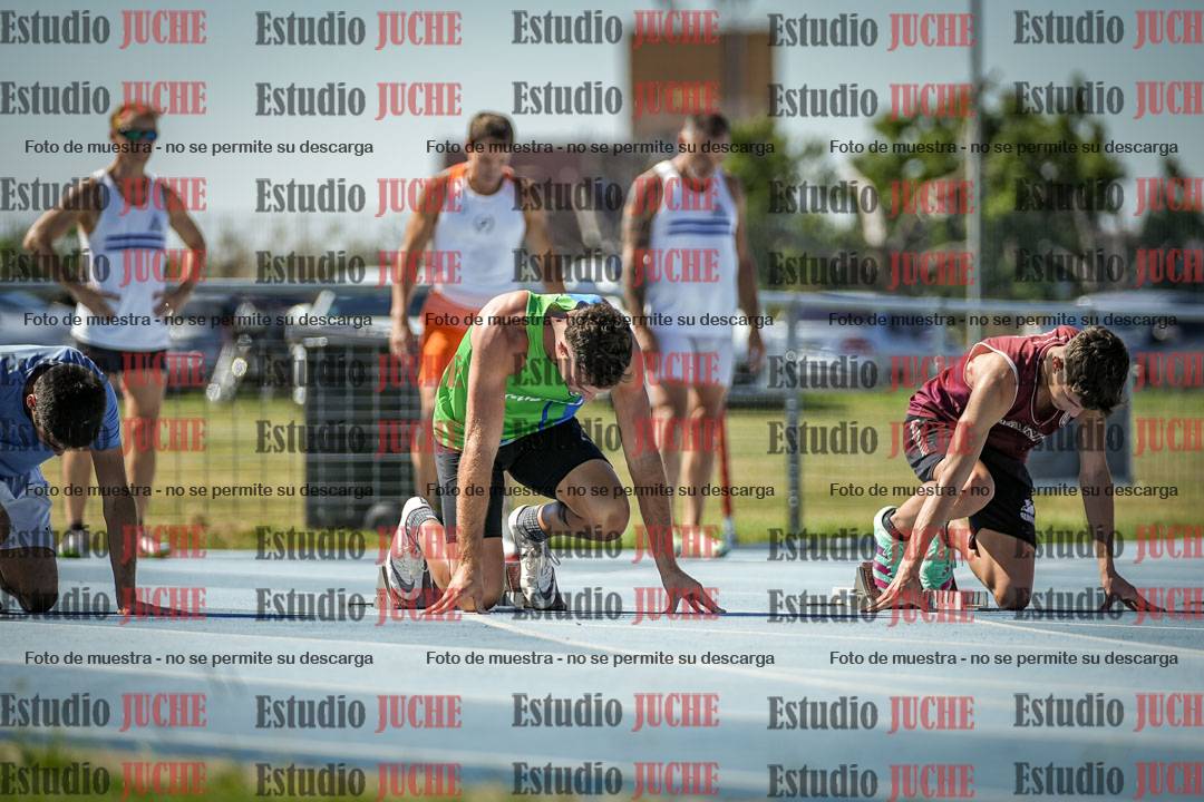 Fotos de los 100 m llanos de varones