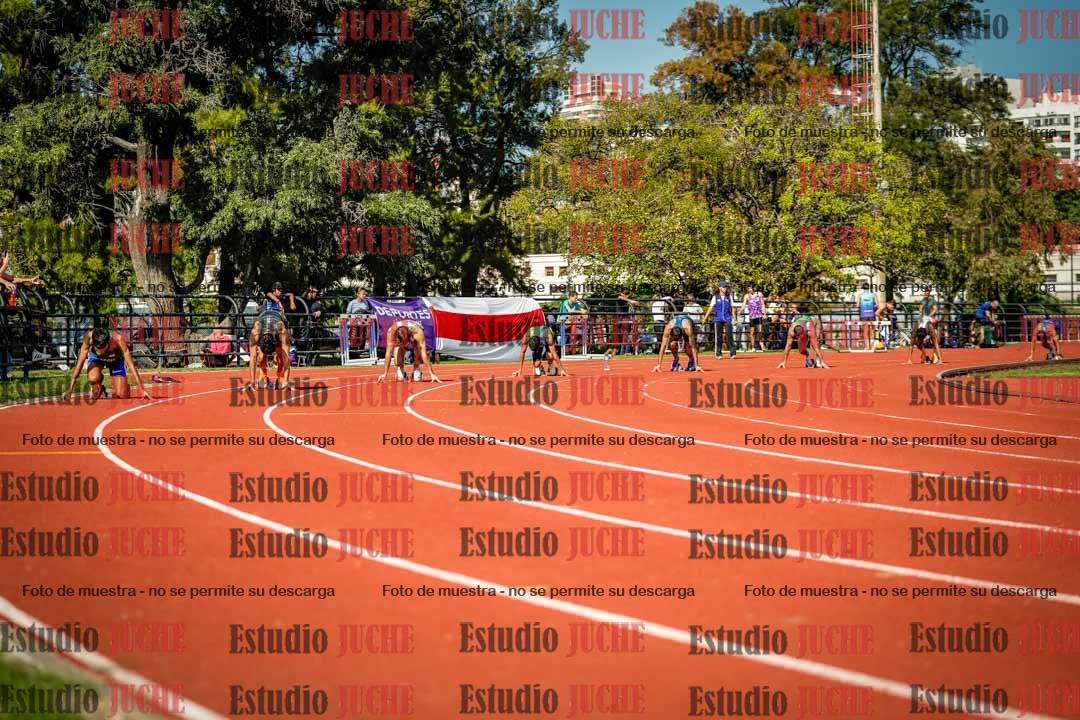 Fotos de los 200 m llanos de varones