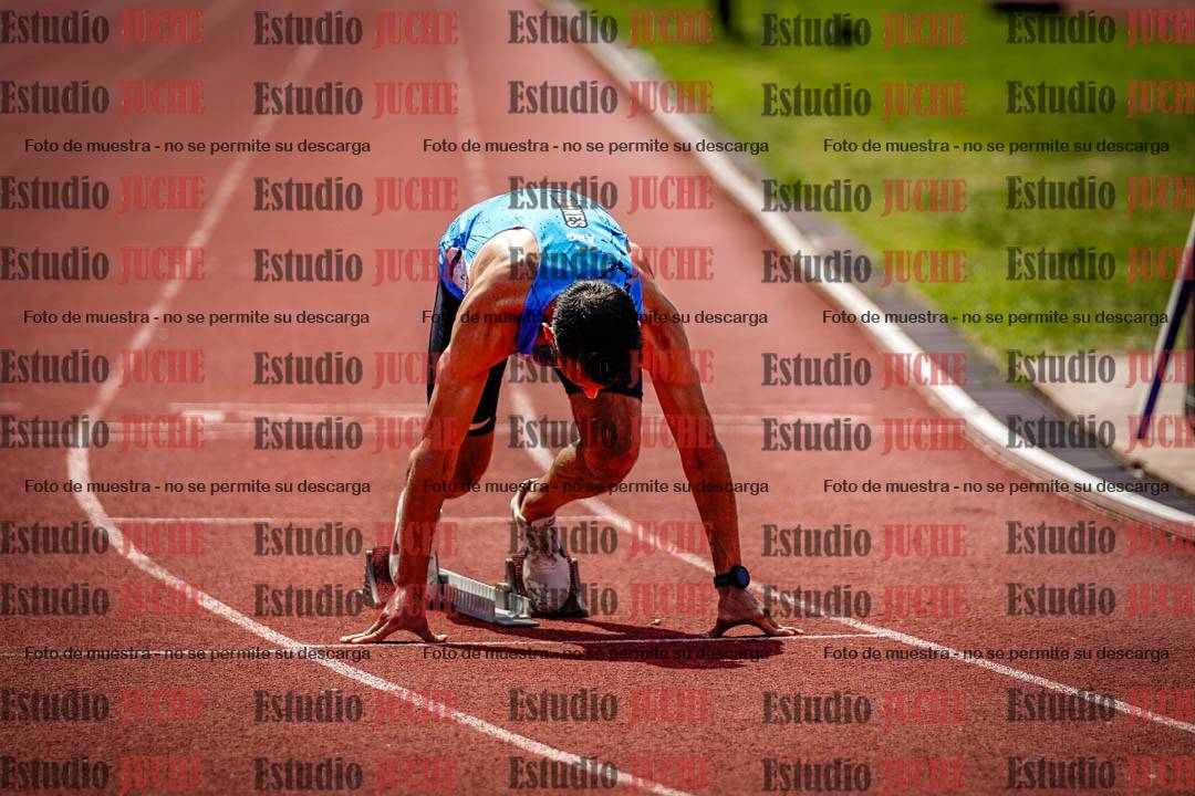 Fotos de los 400 m llanos de varones