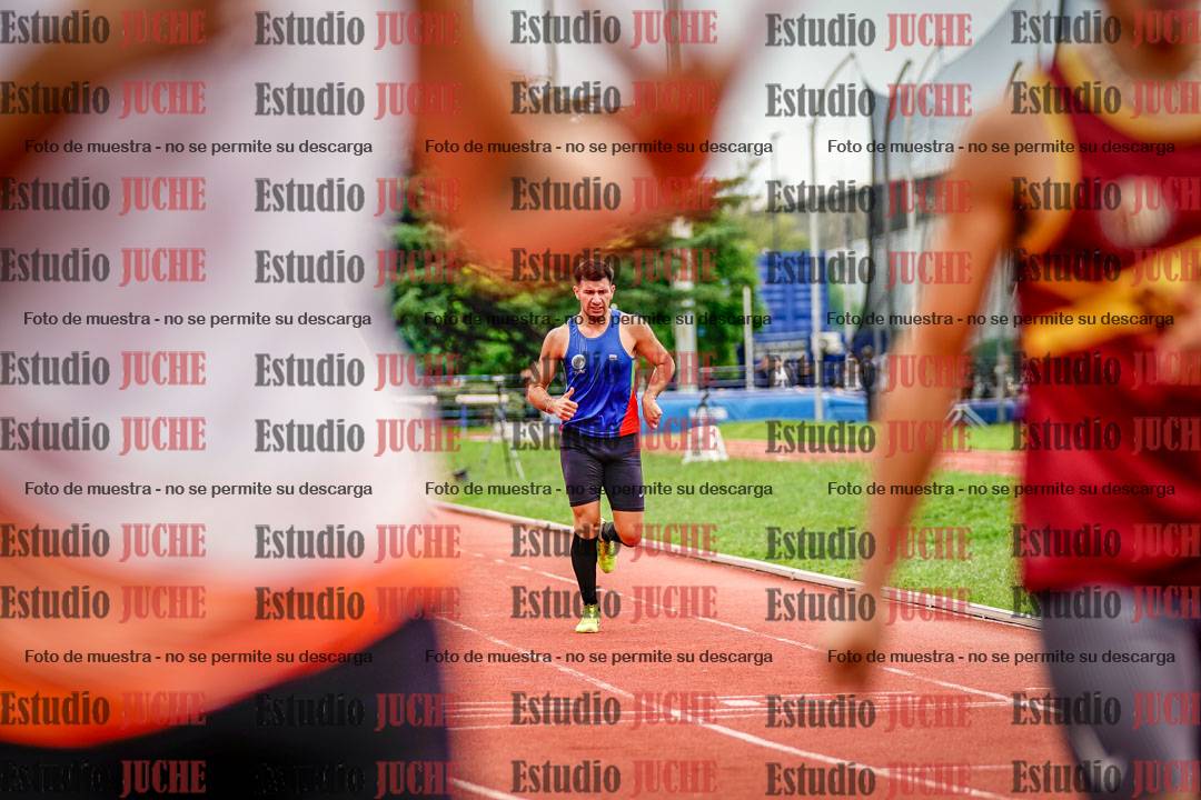 Fotos de los 400 m con vallas de varones