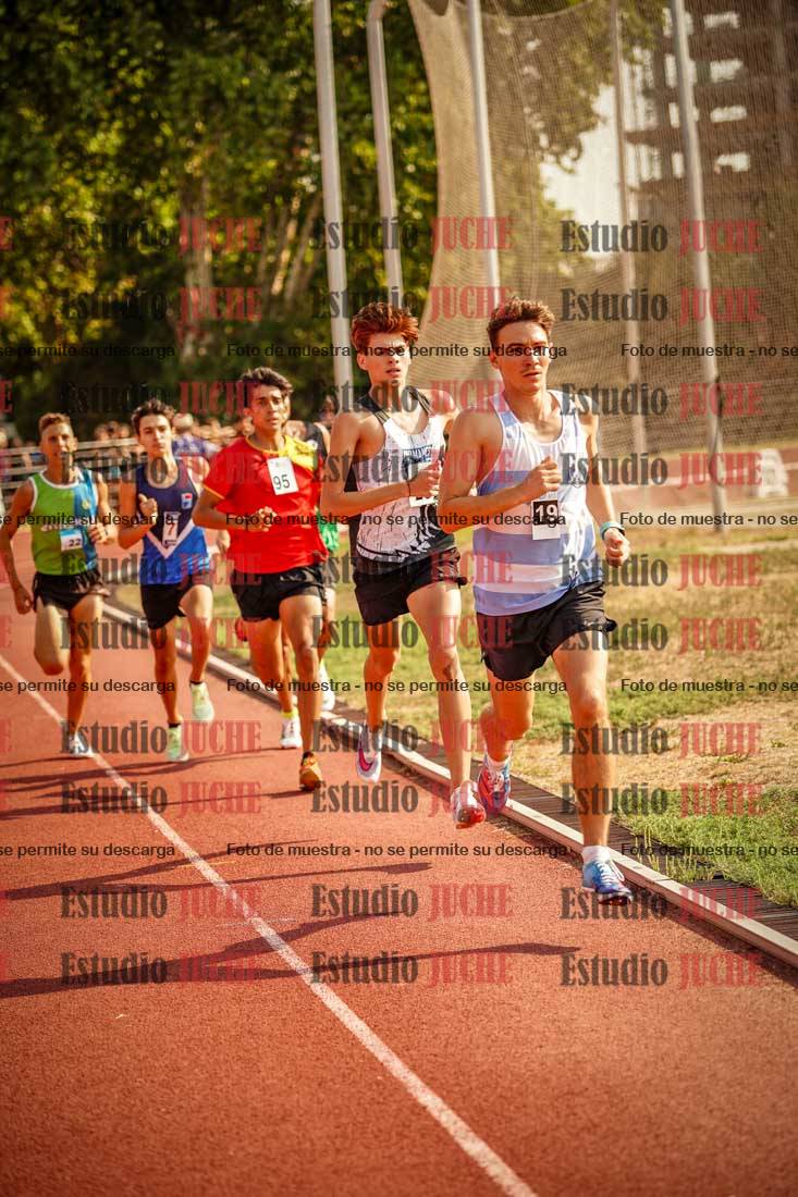 Fotos de los 1500 m llanos de varones