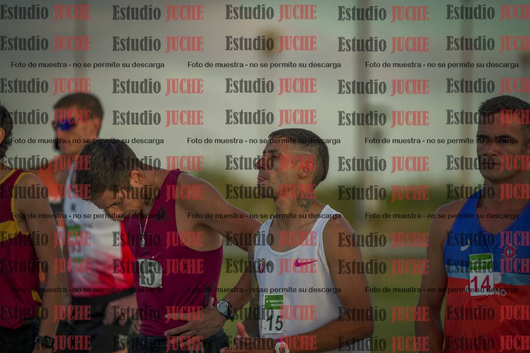 Fotos de los 3000 m llanos de varones