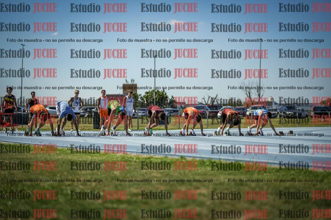 Fotos de los 100 m llanos de varones