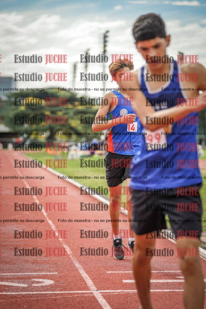 Fotos de los 600 m llanos de varones
