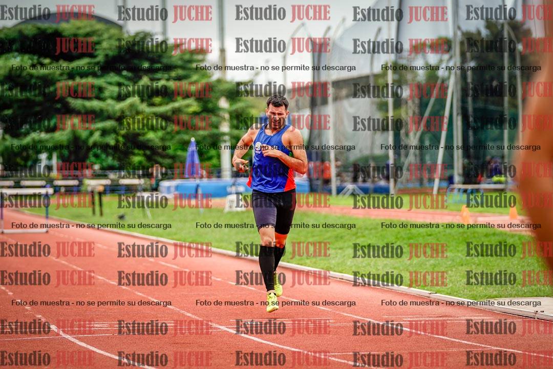 Fotos de los 400 m con vallas de varones