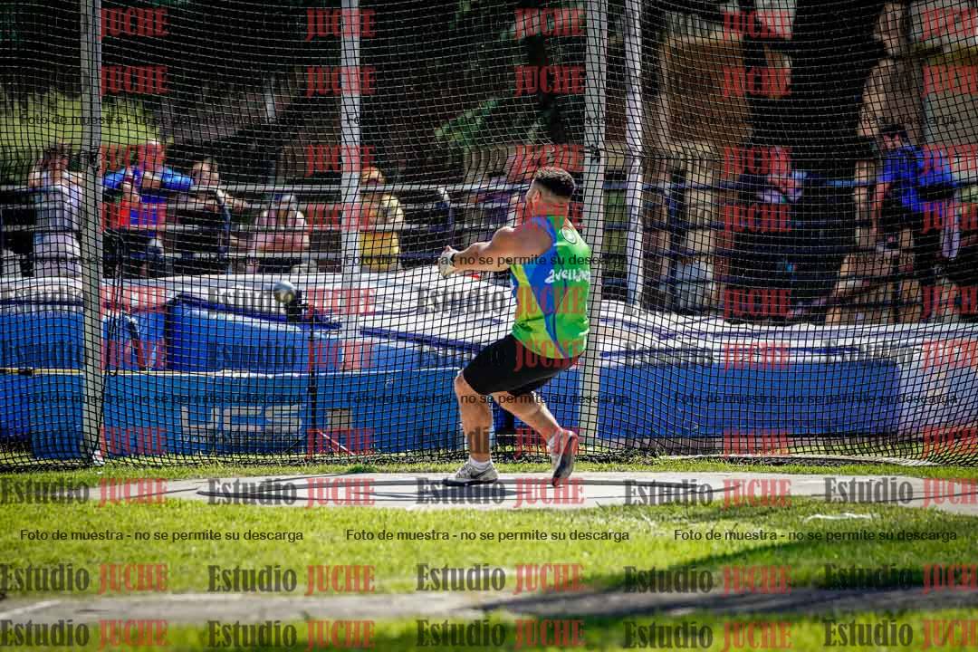 Fotos del lanzamiento de martillo de varones
