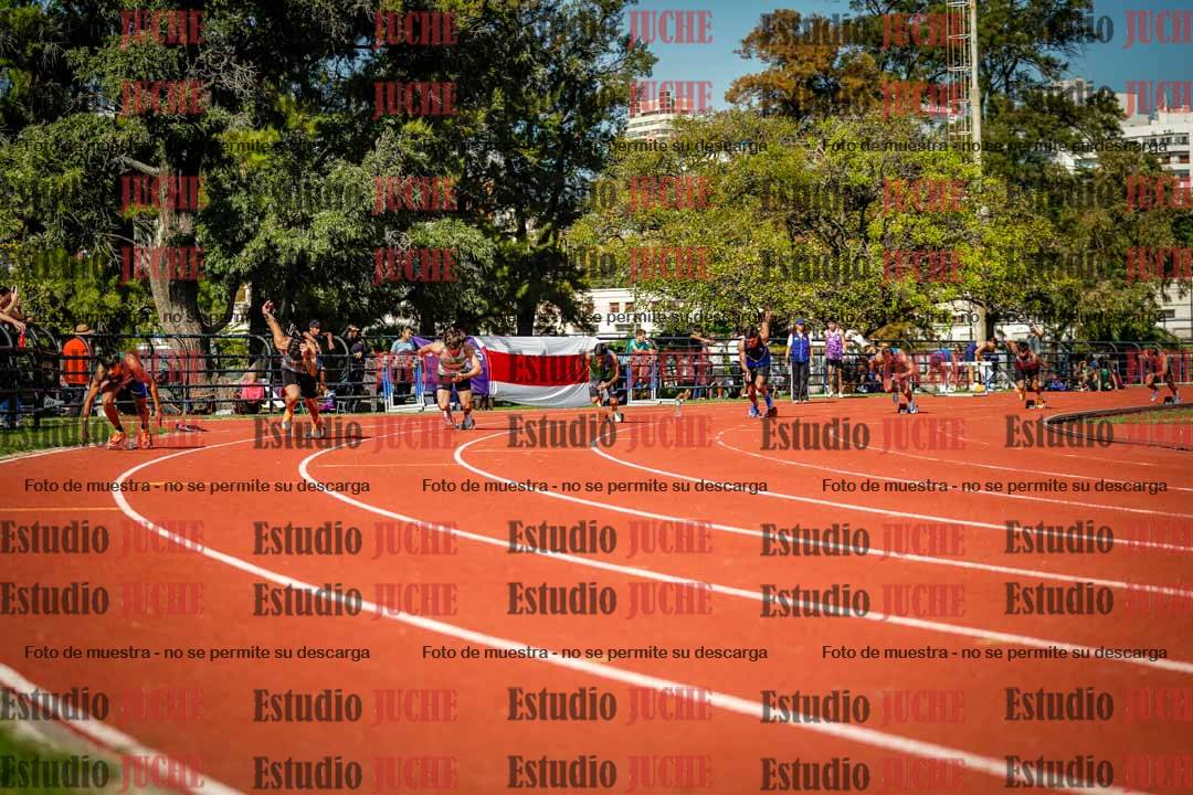 Fotos de los 200 m llanos de varones