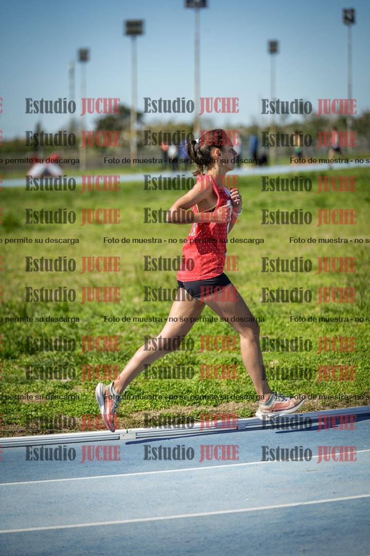 Fotos de los 5000 m llanos de mujeres y varones