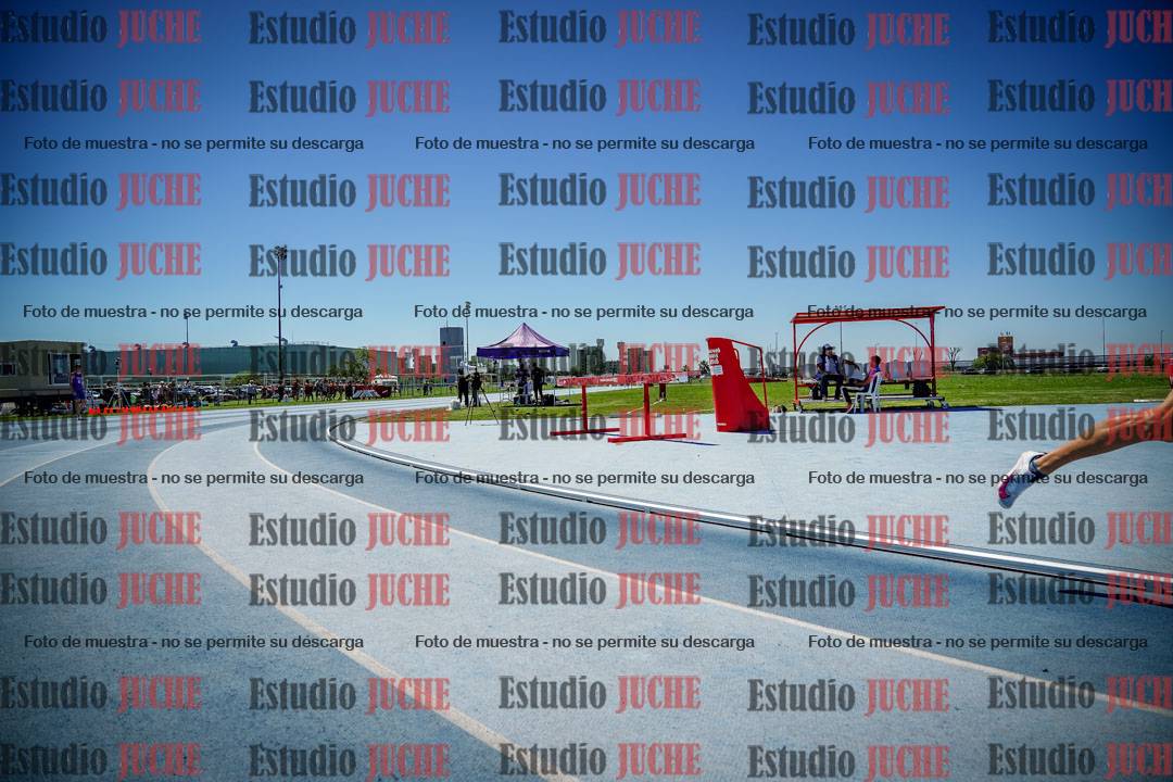 Fotos de los 800 m llanos de varones