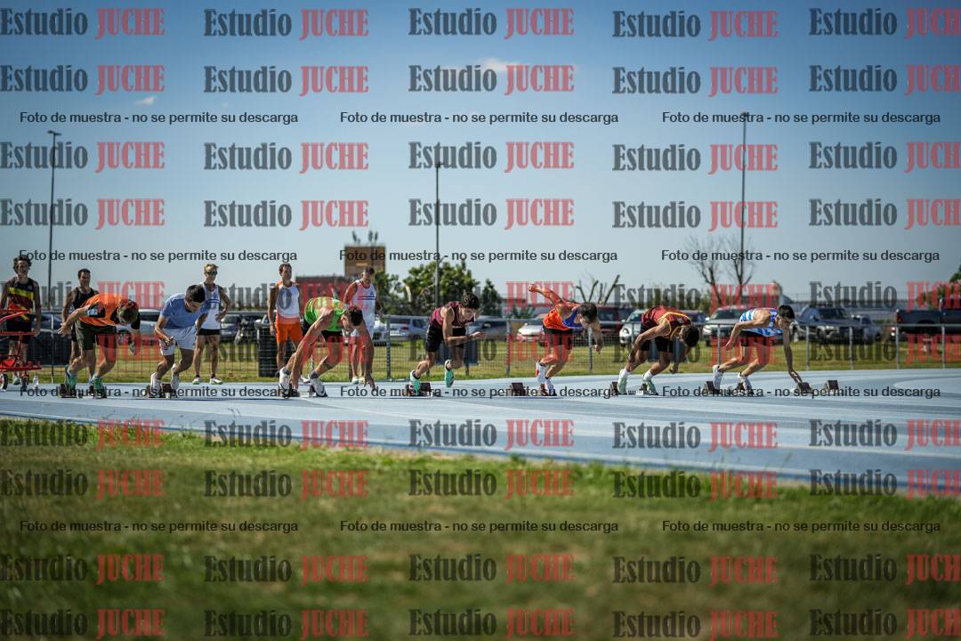 Fotos de los 100 m llanos de varones