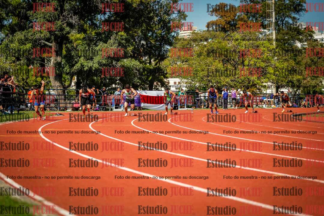 Fotos de los 200 m llanos de varones