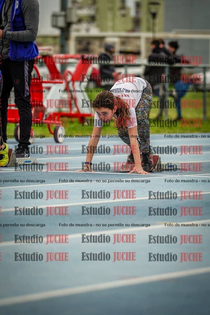Fotos de los 50 m llanos de mujeres - U12
