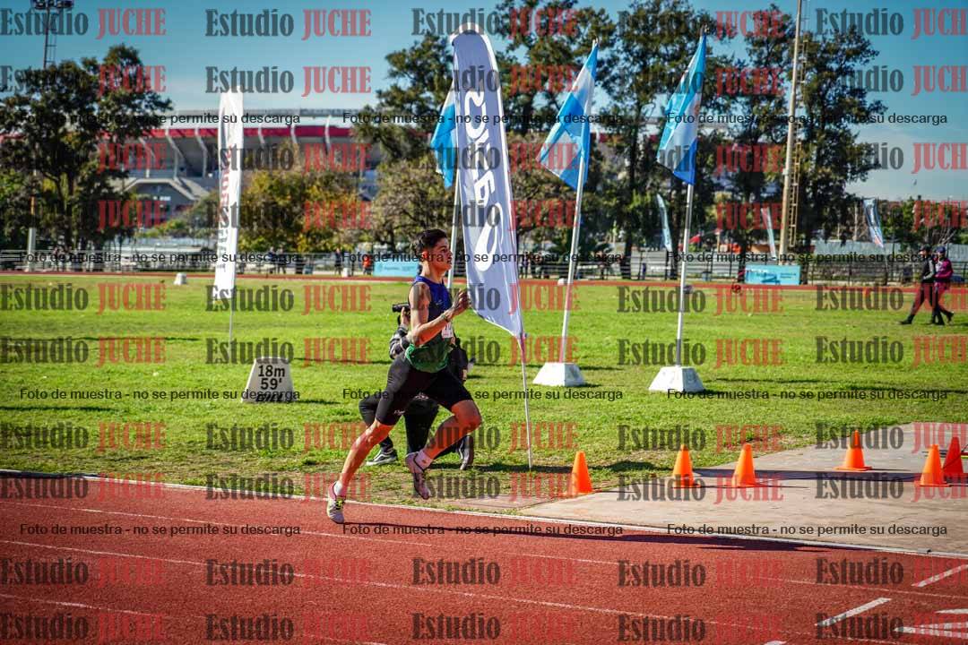 Fotos de los 800 m llanos de varones