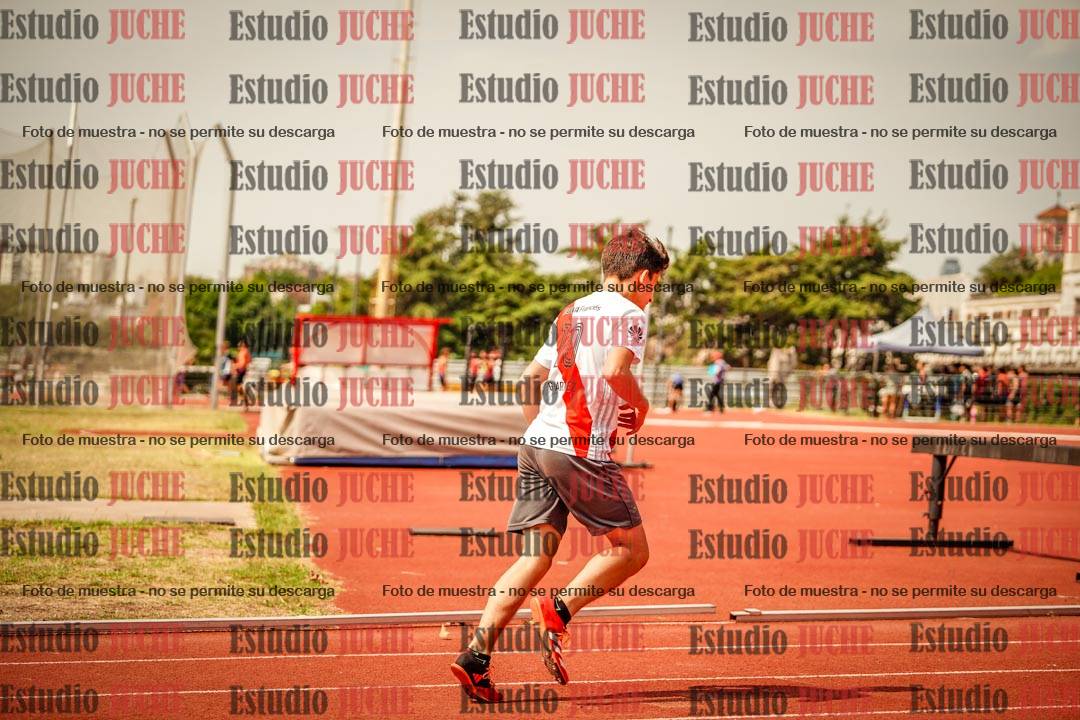 Fotos de los 200 m llanos de varones