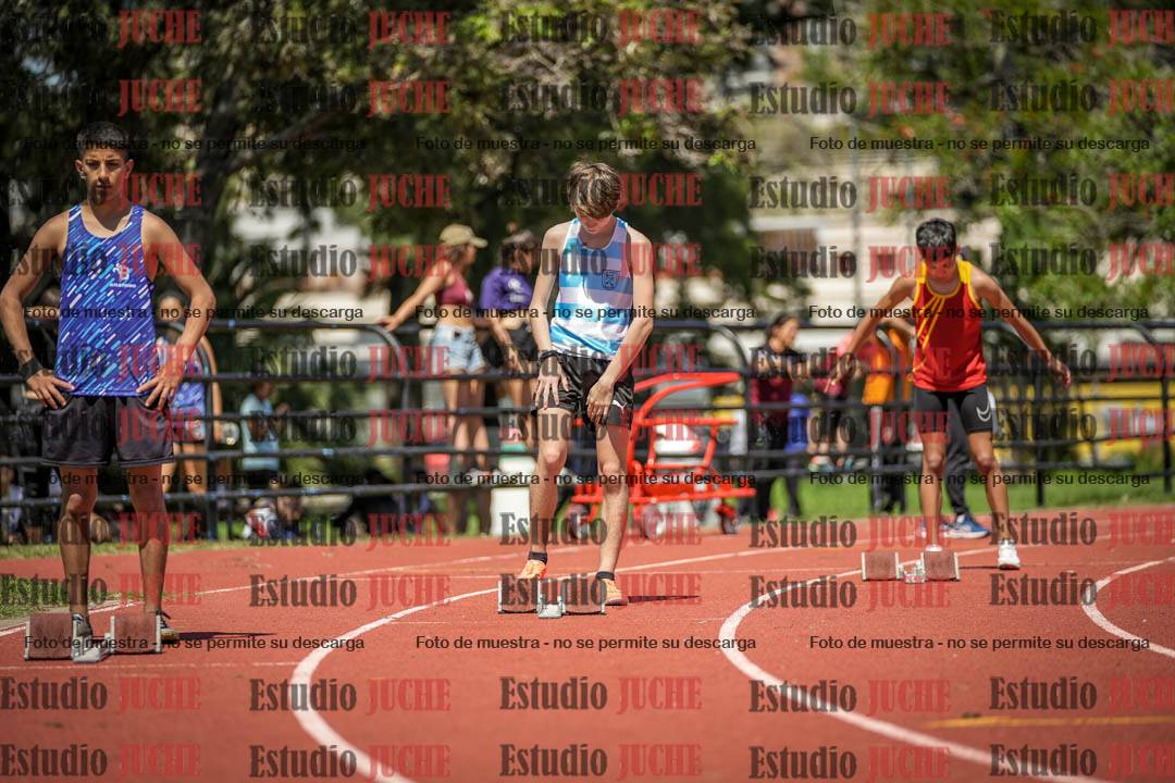 Fotos de los 200 m llanos de varones