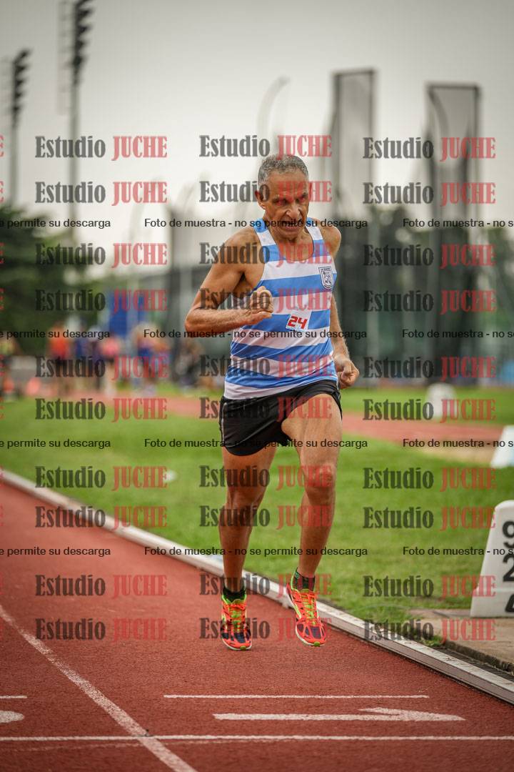 Fotos de los 800 m llanos de varones