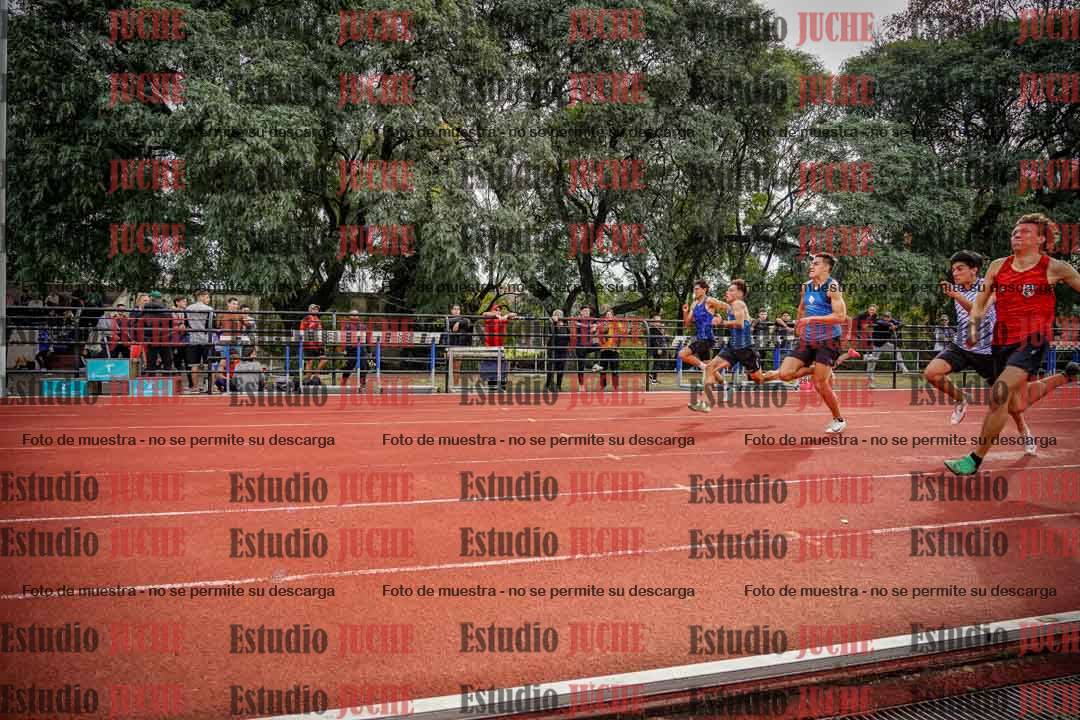 Fotos de los 100 m llanos de varones - decatlón 1