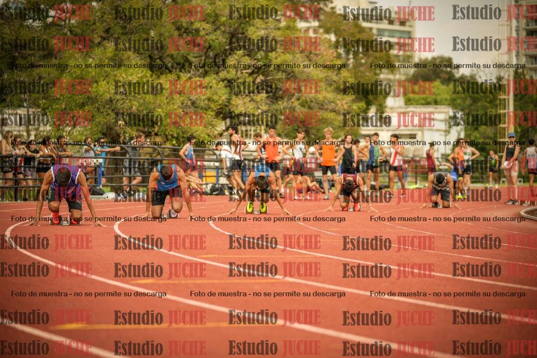 Fotos de los 200 m llanos de varones