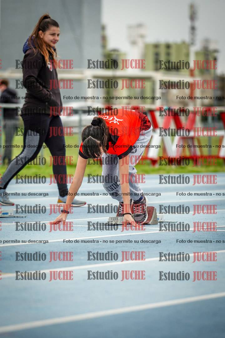 Fotos de los 50 m llanos de mujeres - U12