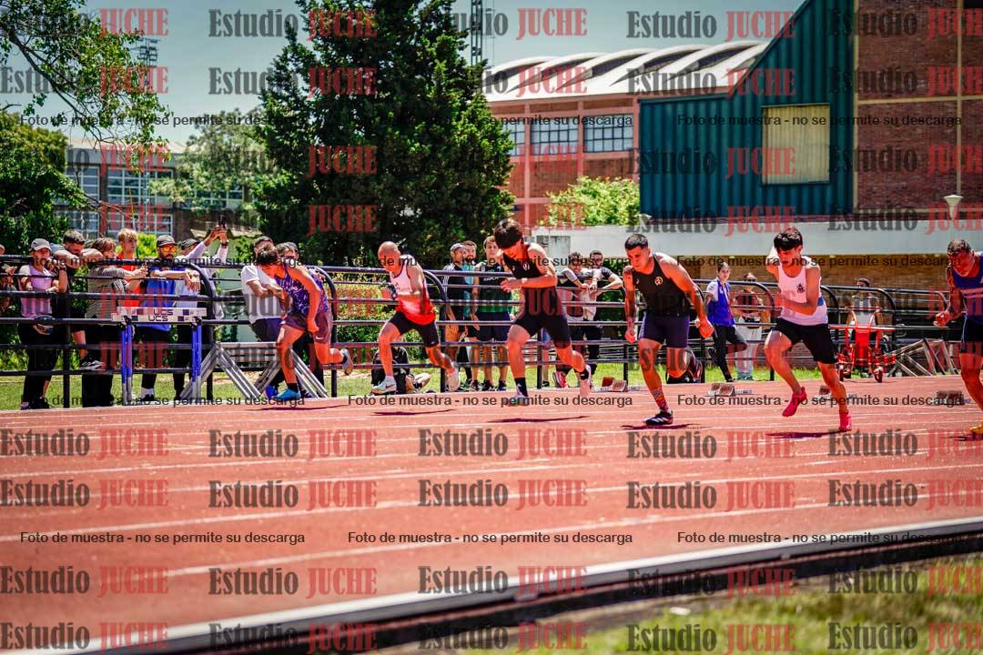 Fotos de los 100 m llanos de varones
