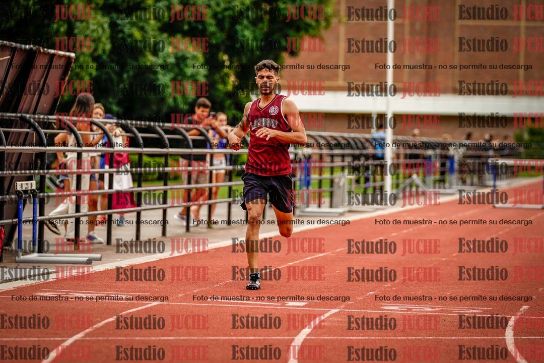 Fotos de los 400 m con vallas de varones