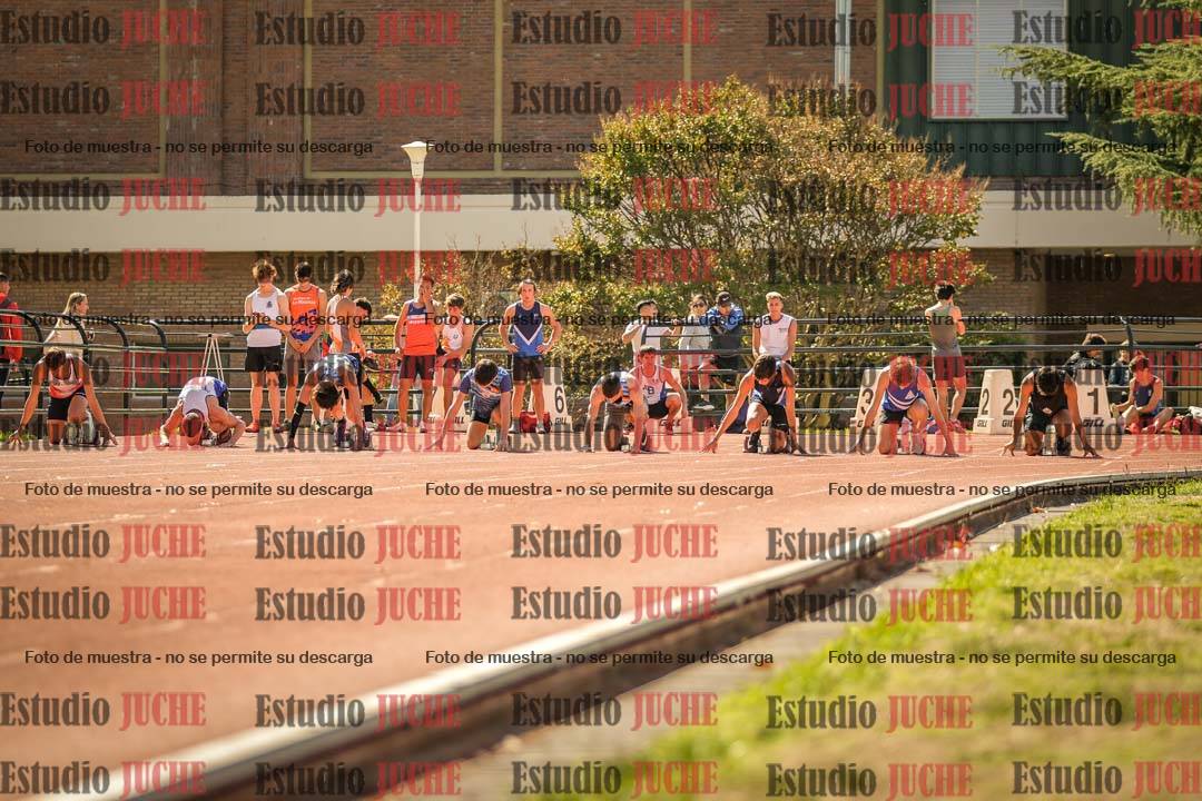 Fotos de los 100 m llanos de varones