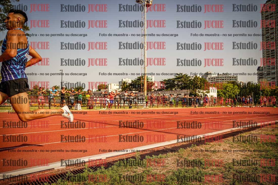 Fotos de los 1500 m llanos de varones